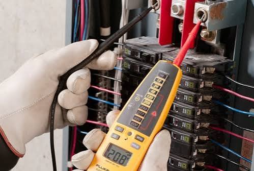 Emergency Electrician 24-hour Service